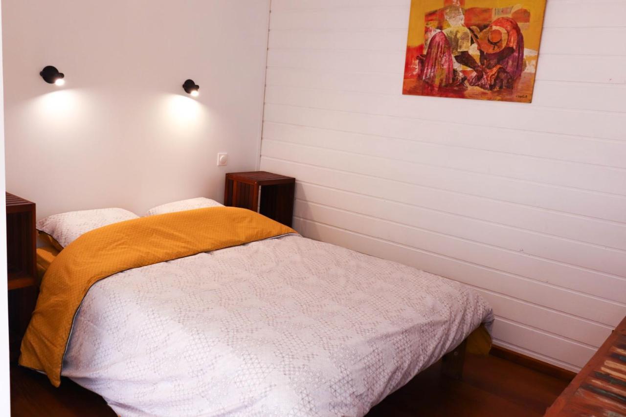 Hotel Le Tuit Tuit Petite Île Zewnętrze zdjęcie